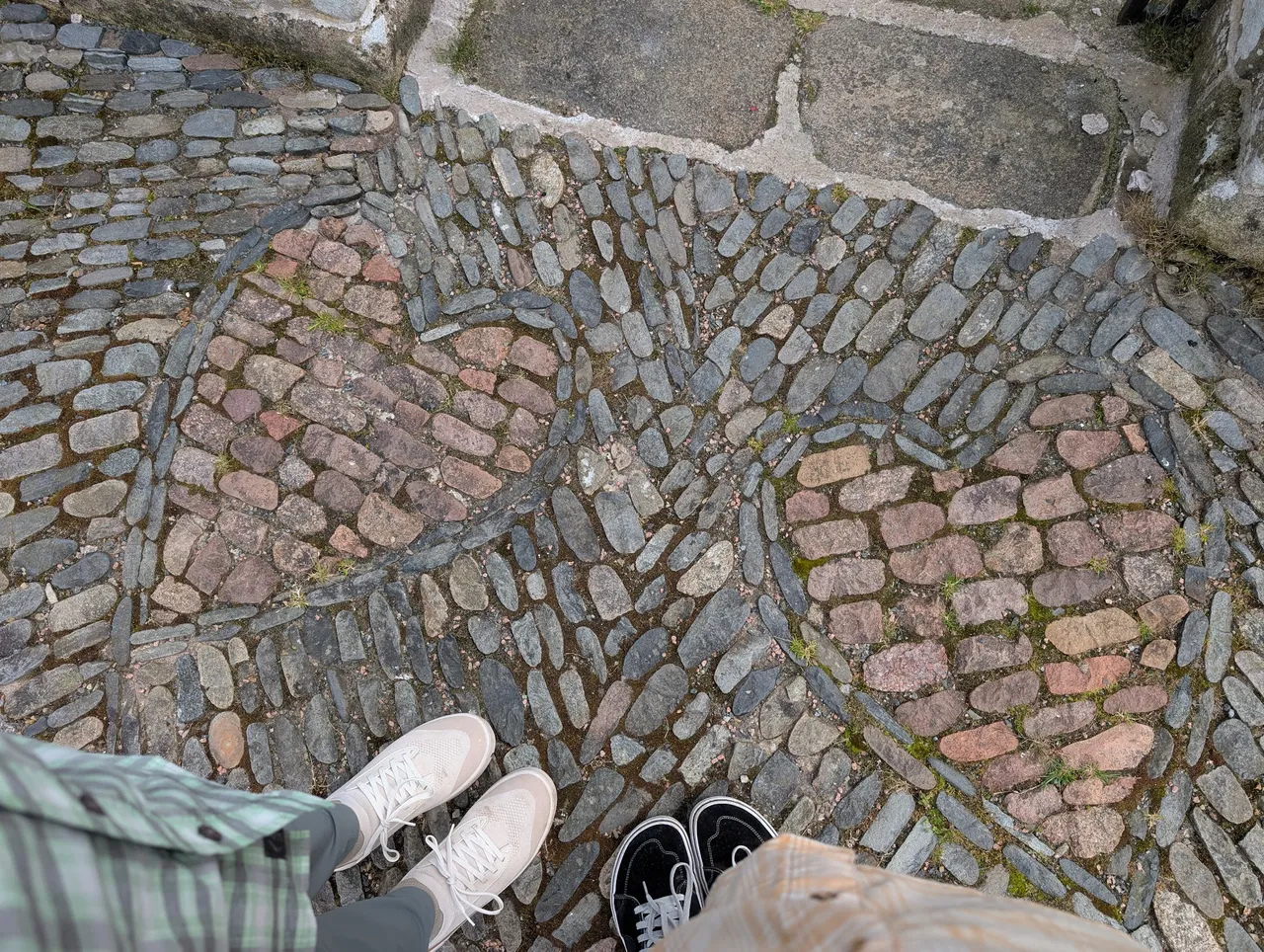 An ussie, but it’s our feet. A feetie? That’s probably Something Else entirely and I would like to not be enlightened as to what, thank you very much.